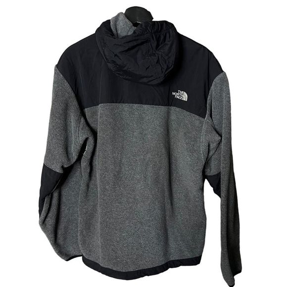 The North Face Hooded Denali Jacket Mens Medium - Picture 3 of 3